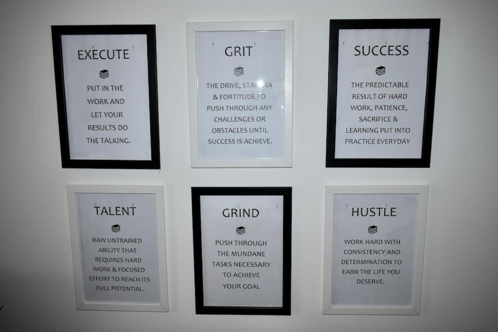 Tottenham Hotspurs Stays At The Gascoigne Suite Londres Exterior foto