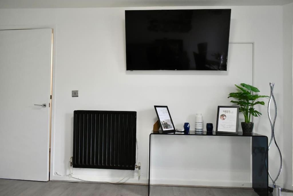 Tottenham Hotspurs Stays At The Gascoigne Suite Londres Exterior foto